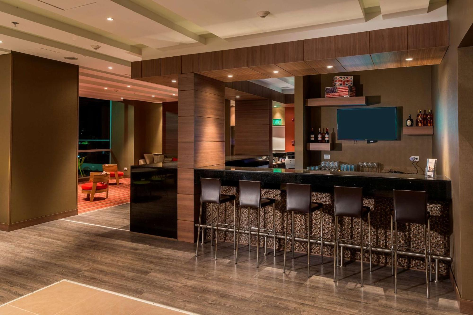 מלון Hampton By Hilton קאלי מראה חיצוני תמונה